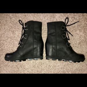 Sorel Joan of arc wedge Boots
